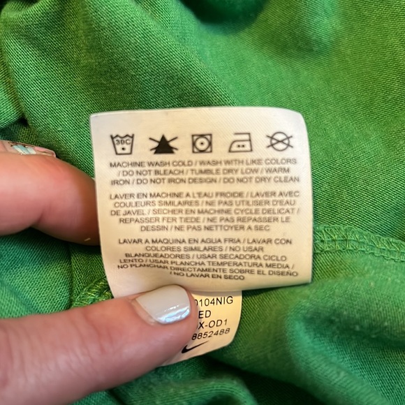 Oregon Ducks Nike Tee - Picture 5 of 7